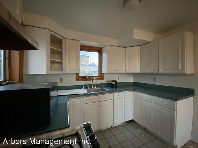Building Photo - 1 br, 1 bath House - 6419 ADELPHIA ST