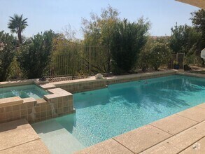 Building Photo - 2917 Tropicbird Dr
