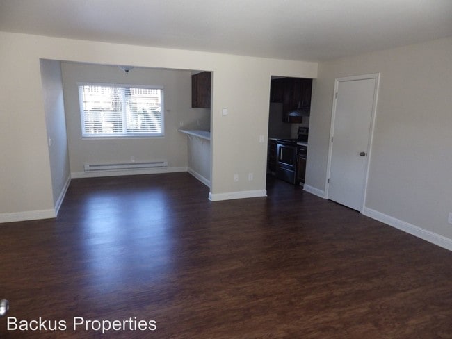 Building Photo - 420 Estrella Ave