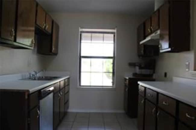 Building Photo - 1526 Richard St