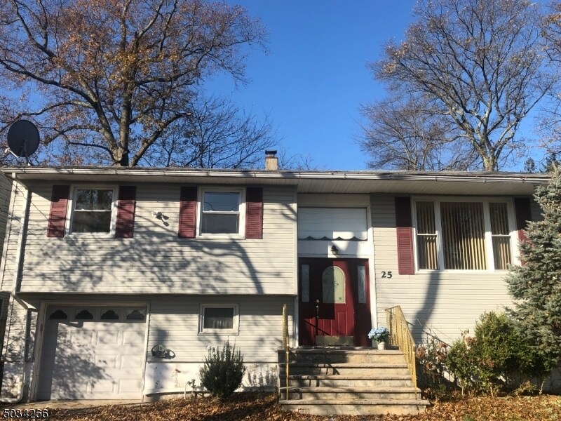 25 Dacotah Ave, Lake Hiawatha, NJ 07034 House Rental in Lake Hiawatha