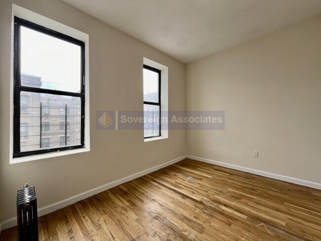 Building Photo - 606 West 191st St.