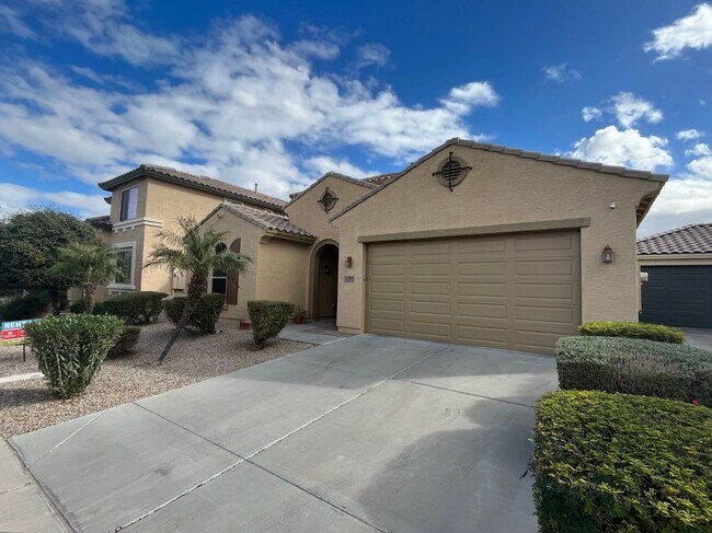 Foto del edificio - 4 Bedroom Home with Loft in Stonefield Com...