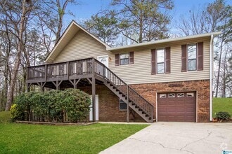 Building Photo - 21264 Royal Dr