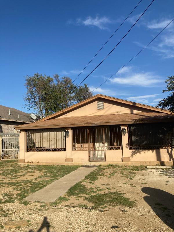 1409 S Milmo Ave, Laredo, TX 78043 - House Rental in Laredo, TX ...