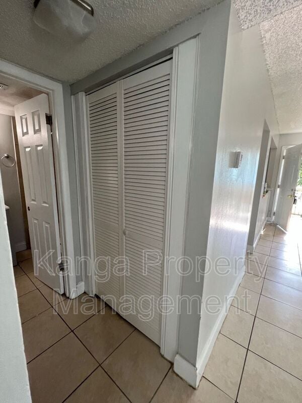 Photo - 3204 Louisiana Ave Apartment