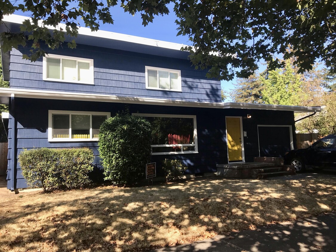 Foto principal - 2220 Hilyard St