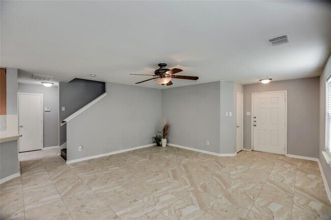 Foto del edificio - 18111 Misty Jade Ln