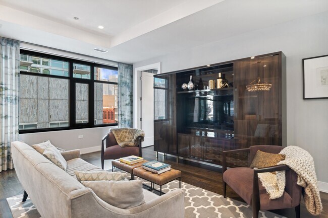 Foto del edificio - 668 N Kingsbury St