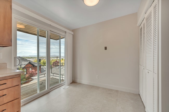 Foto del edificio - 475 N St E