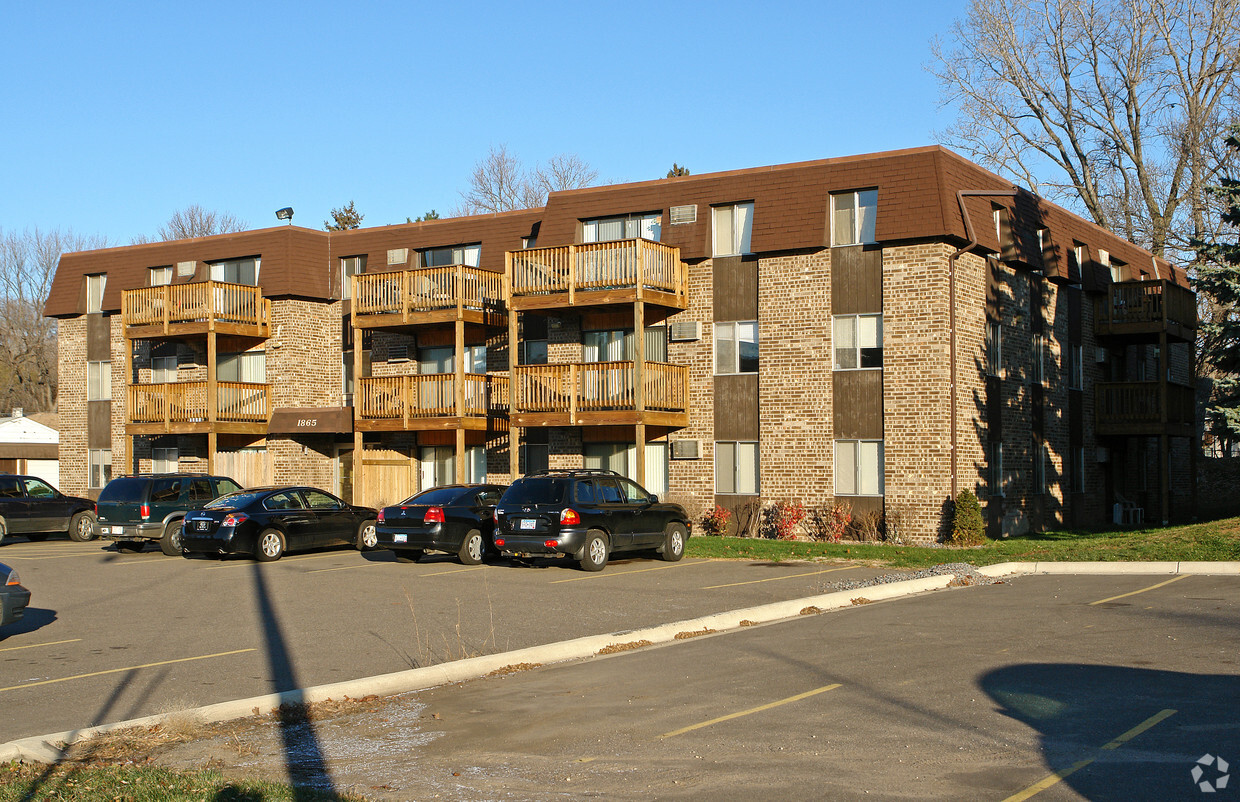 Building Photo - Eastgate Manor