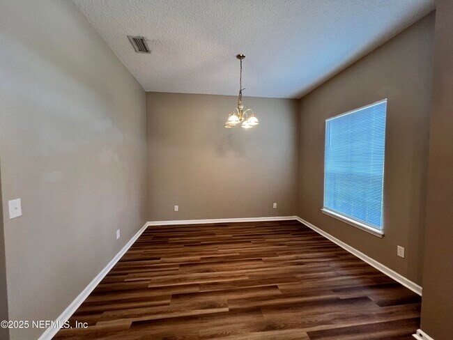 Foto del edificio - 1109 Seattle Slew Ln