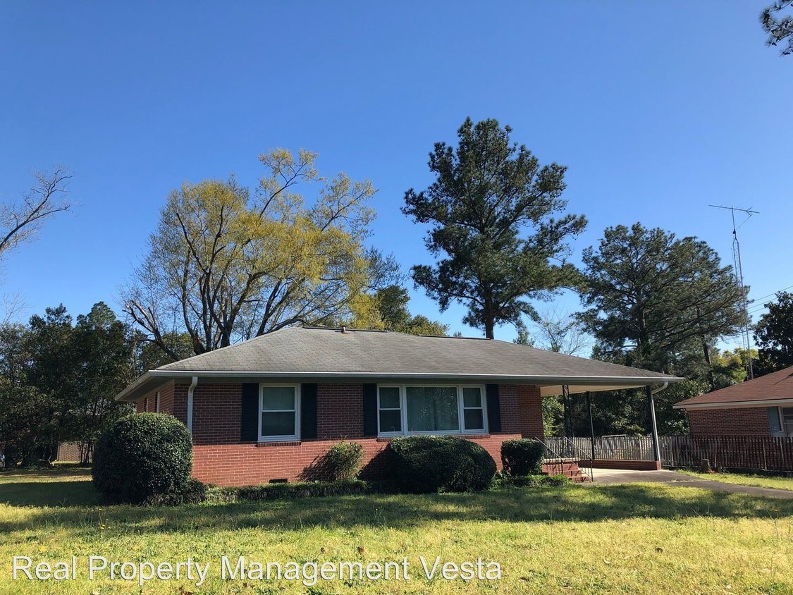Primary Photo - 3 br, 1 bath House - 3115 Pasadena Drive