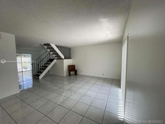 Foto del edificio - 22319 SW 103rd Ave
