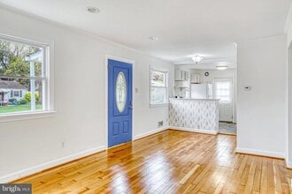 Building Photo - 5608 Tremont Dr