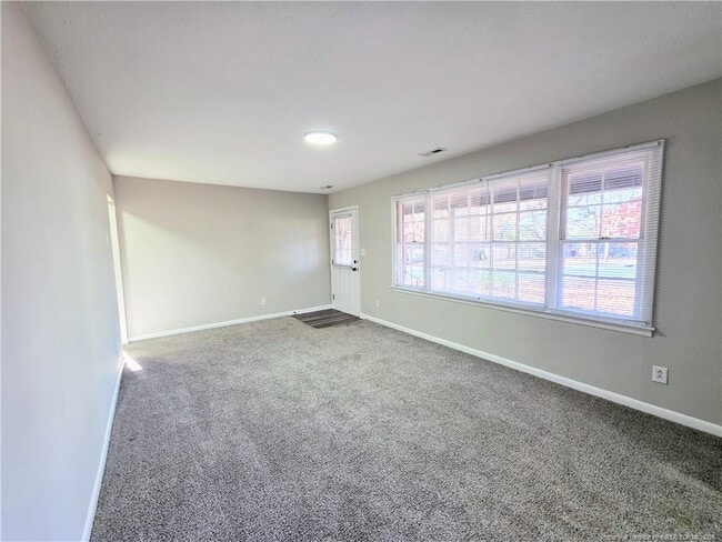 Foto del edificio - 7525 Kisco Dr