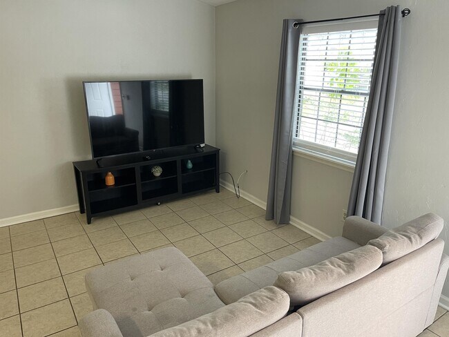 Foto del edificio - 2314 Hartsfield Way