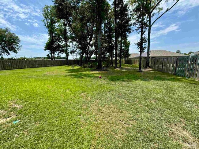 Foto del edificio - 7569 Steeplechase Blvd