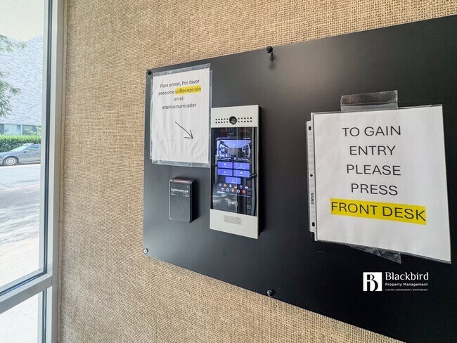Foto del edificio - 2401 H St NW