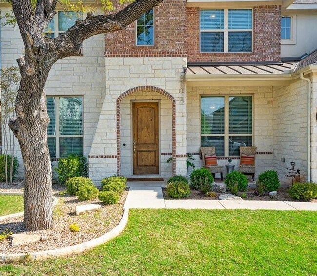 Building Photo - 108 Lake Cavern Ct