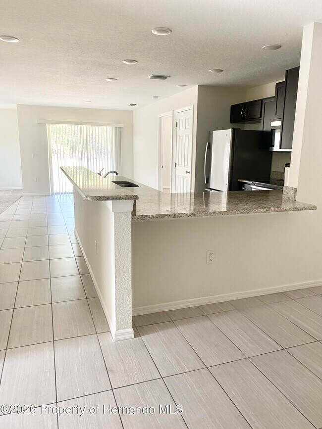 Foto del edificio - 5635 Pillar Ave