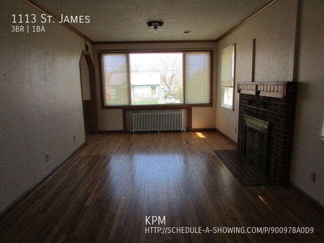 Building Photo - 1113 St James St