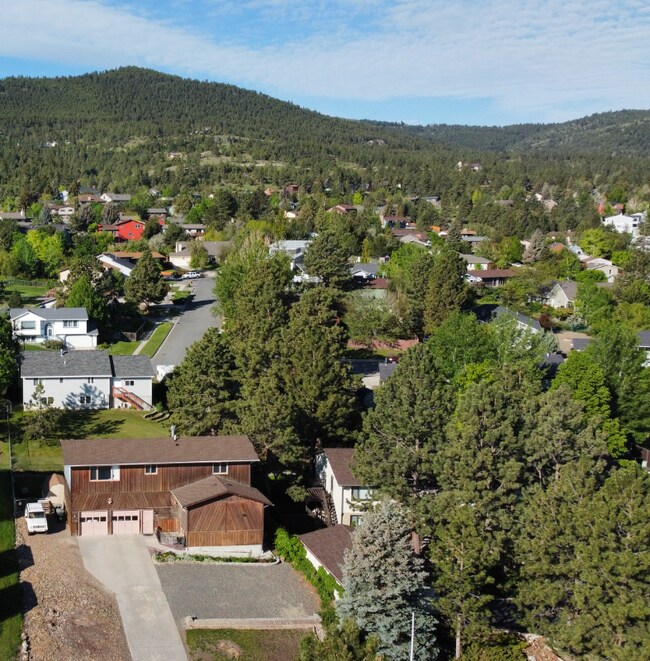 Foto del edificio - 718 Darby St