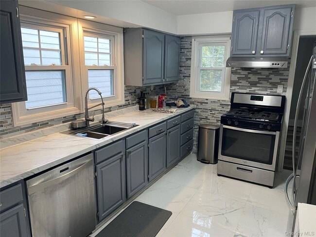 Foto del edificio - 7 Woods Pl