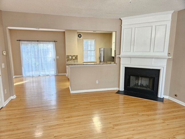 Photo - Rare 3 bed 2.5 bath Townhome located in Marietta