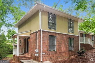 Building Photo - 9050 Spillers Dr SW