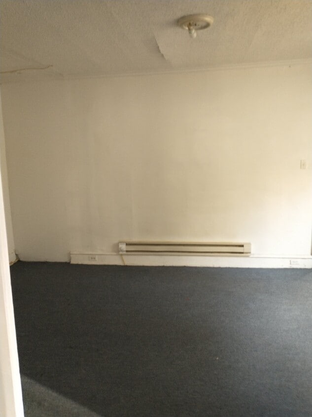 Building Photo - 5211 N Marvine St