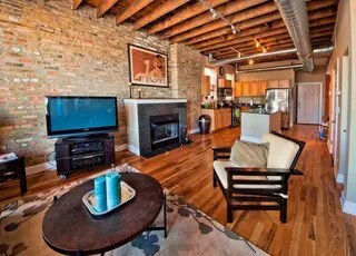 Foto del edificio - 2368 N Elston Ct