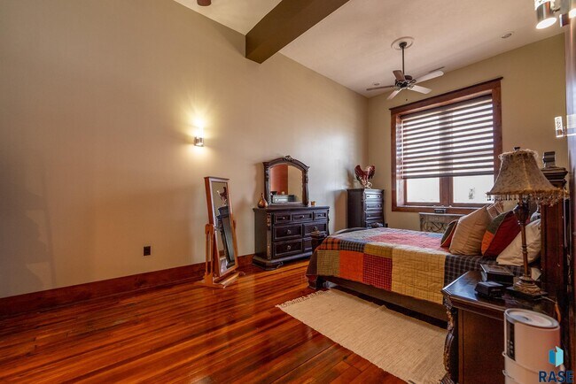 Foto del edificio - 101 N Main Ave