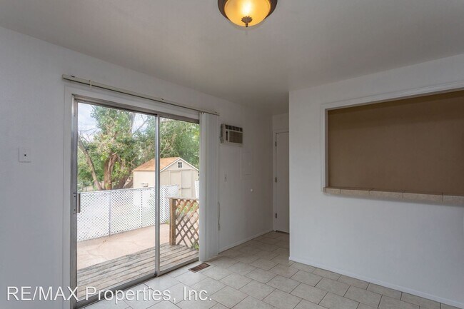 Foto del edificio - 3 br, 2 bath House - 5060 Portrait Place
