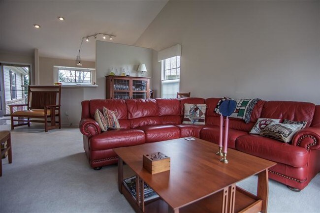Foto del edificio - 4058 Boulder Pond Dr