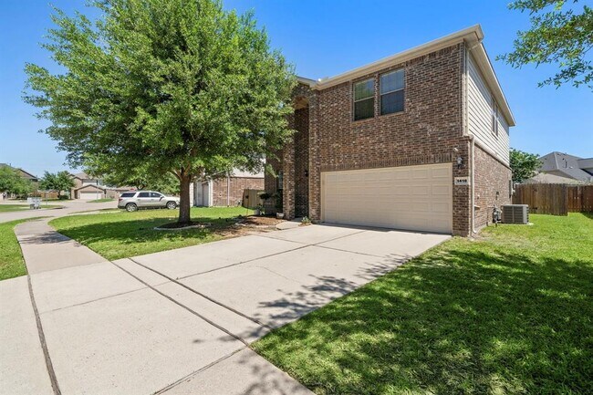 Foto del edificio - 1418 S Maple Dr