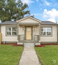 Building Photo - 5171 Mandeville St