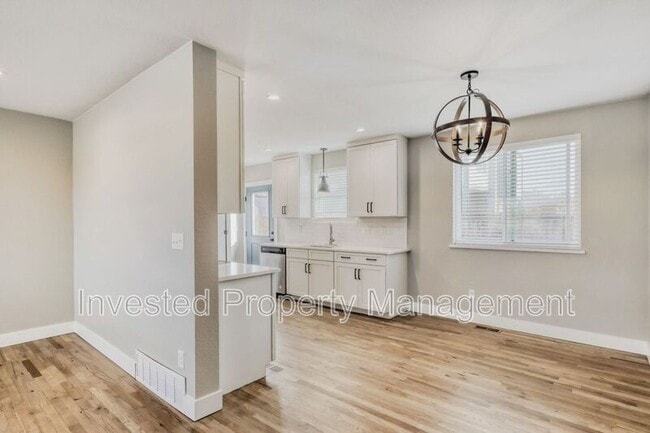 Foto del edificio - 3230 Elm St