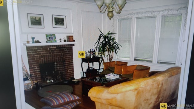 Building Photo - 251 Winchester St