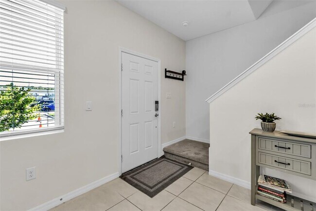 Foto del edificio - 8897 Daybreak St