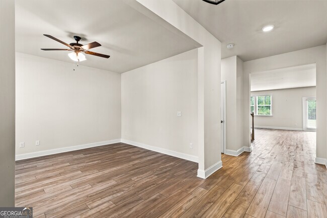 Foto del edificio - 416 Kinross Ln