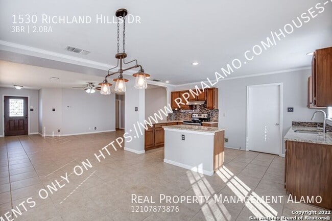 Foto del edificio - 1530 Richland Hills Dr