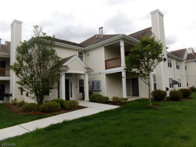 Primary Photo - 854 Honeybrook Cir