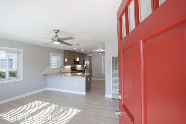 Foto del edificio - 1522 Hornblend St