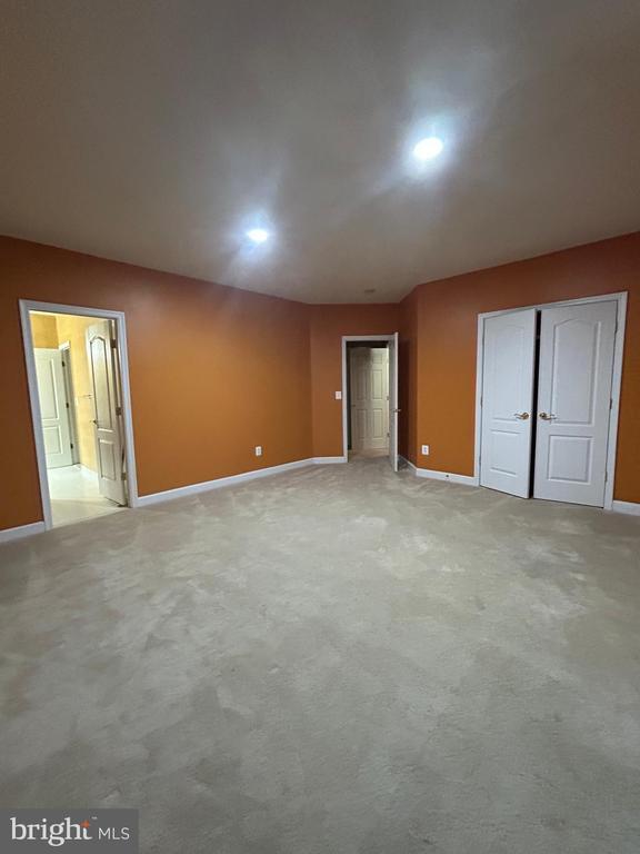 Foto del edificio - 16979 Horton Ct