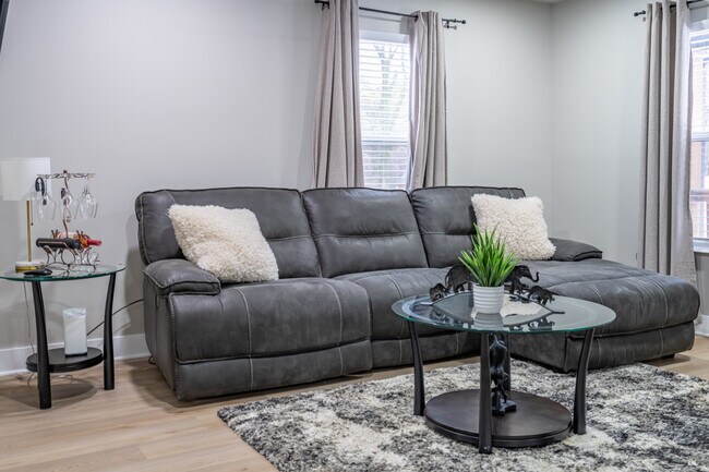 Foto del edificio - 410 St Johns Ave SW