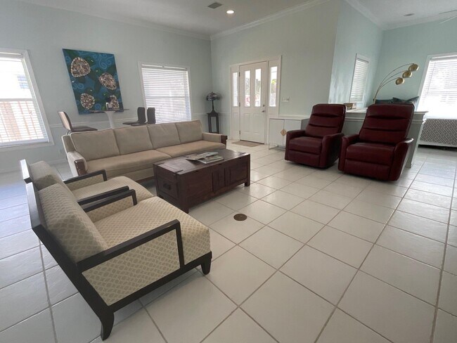 Foto del edificio - 9063 SE Adonis St