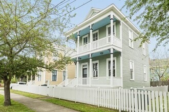 Building Photo - 2516 Avenue K