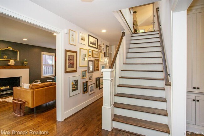 Foto del edificio - 26387 Dundee Rd
