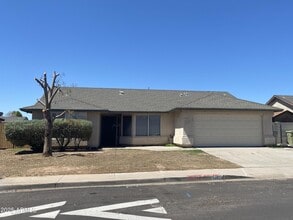 Building Photo - 5540 N 73rd Ave